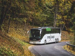 Dėl autobusų maršrutų į Salaką