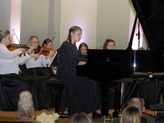 Jaunieji fortepijono lyderiai