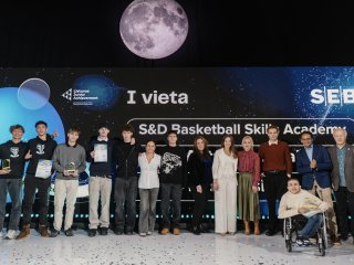 Rekordiškai gausiame antreprenerystės festivalyje apdovanoti versliausi Lietuvos moksleiviai