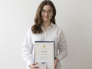 Prosenelės rankdarbiai ir I-oji vieta šalies projekte