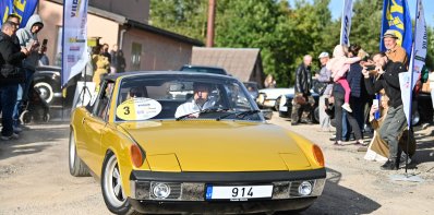 Istorinių automobilių gerbėjai džiugins Aukštaitijos gyventojus. Užsuks ir į Salaką