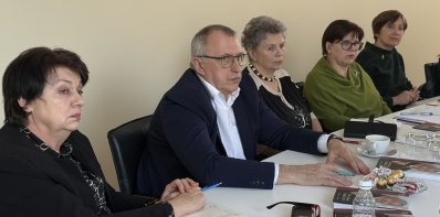 Darbiniame susitikime su švietimo įstaigų vadovais – dėmesys pagarbiai komunikacijai, ugdymo...