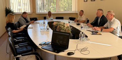 Seniūnų susirinkime – kelių priežiūros, viešųjų erdvių ir turto klausimai